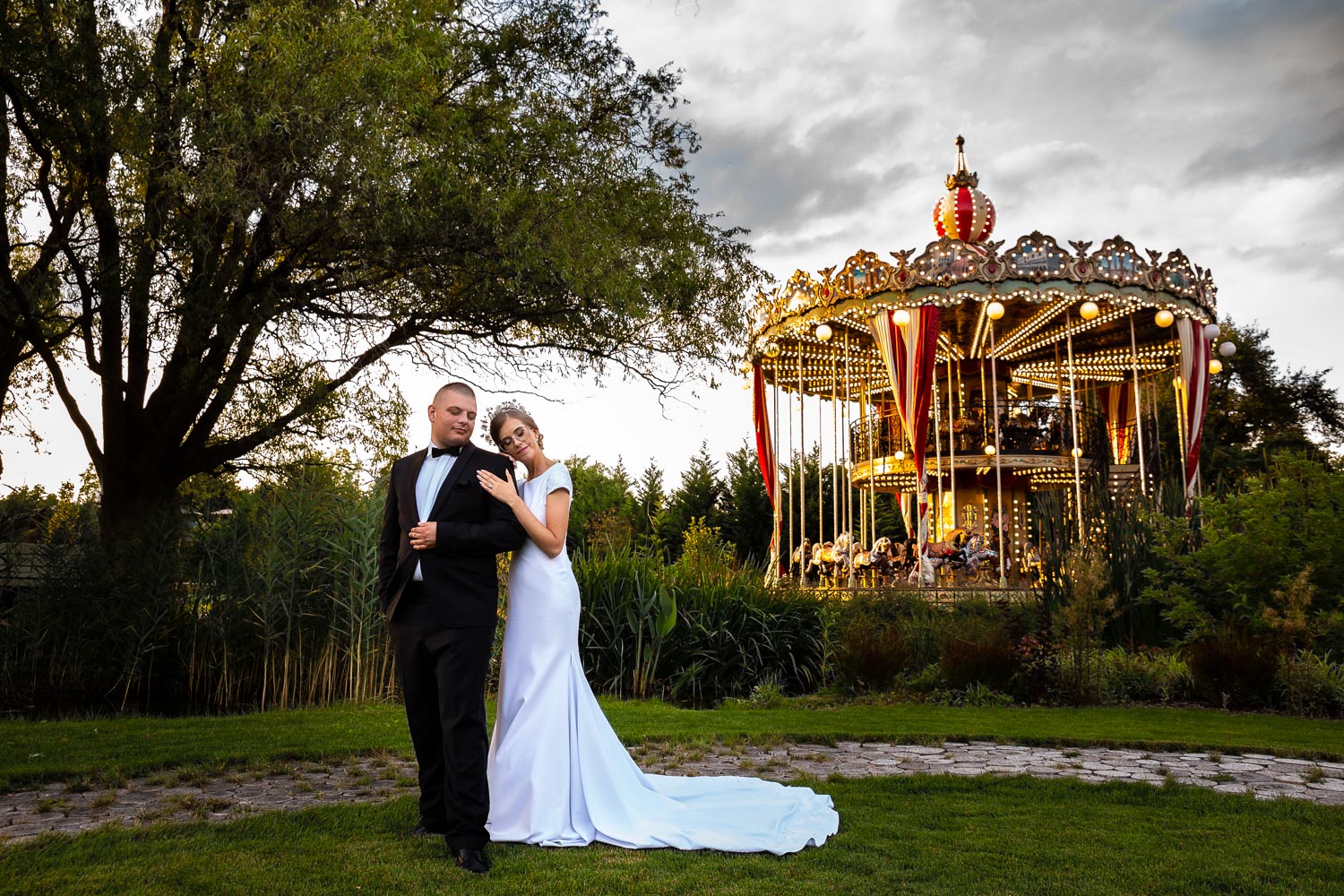 Nelli és Jani-Bakos Zoltán esküvői fotográfus Nyíregyháza Debrecen_083